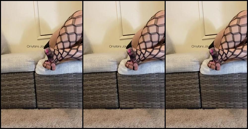 Jaylyn Nicknamed Jaylyn10 Onlyfans I Want U 2 Watch Me In Ur Room Or Sofa Relax Get Comfy Just