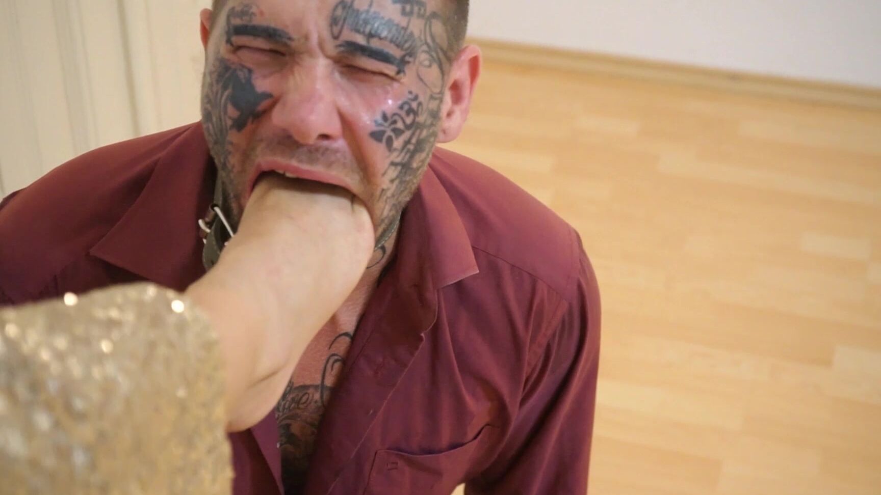 GymBabe - Lady Eva V Extreme Foot Gagging ManyVids