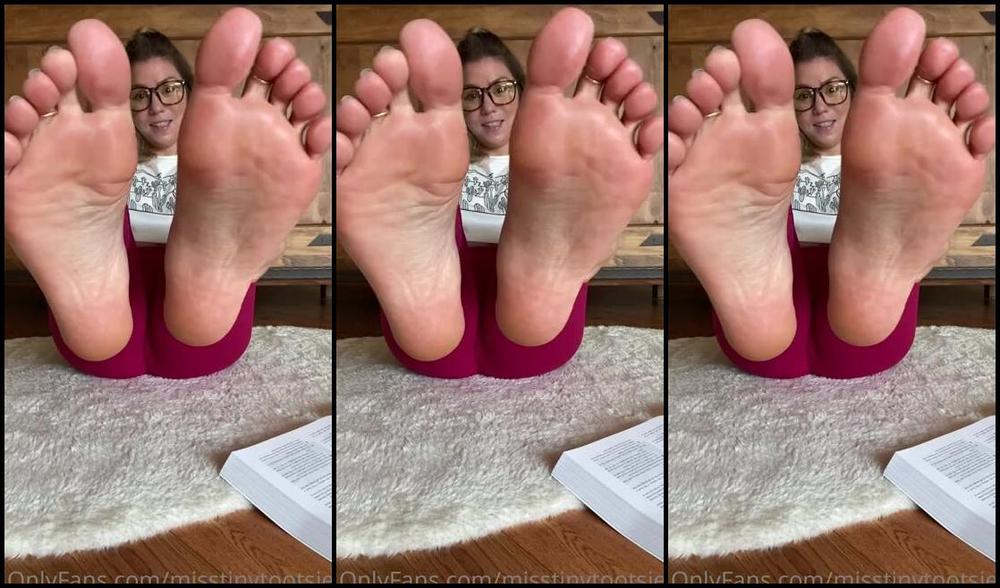 Misstinytootsies Onlyfans Everybody Always Wants To Know How Your Step Sister Is Such A Nerd When You Re So Popular I Want
