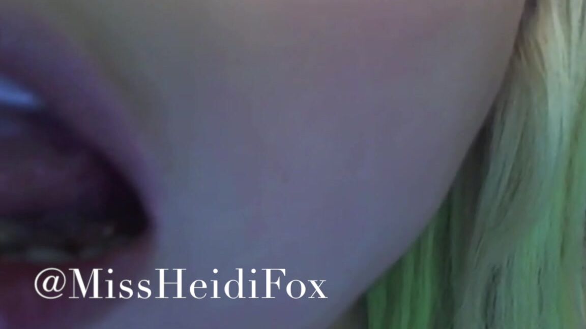 Face Licking, Licking, Spit Fetish, Tongue Fetish, Mouth Fetish heidifox i lick your face while youre helpess ManyVids