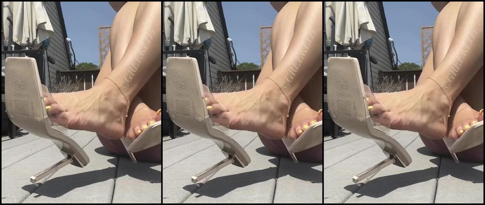 Greek Goddess Li Aka Greekli77 Onlyfans Is It Toesday Without A Toe Tapping Shoe Video 1 H