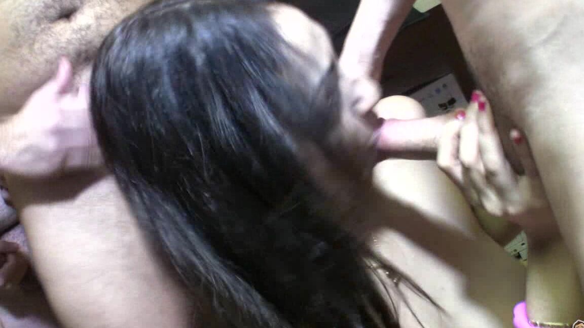 "Sandra Milka" Bukkake, Blowjob, Oral Sandra Milka - Litros de leche para la tetona SiteRip