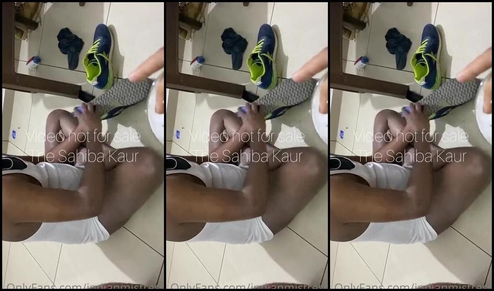 Sahiba Kaur Indian Mistress Onlyfans 3 Sl Ves K Tte Under Malkins Feet Serving His Princess Cleaning Another Sl Ve Shoe On My Orderp