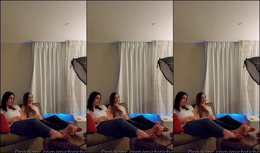 mjsfetishes-28-02-2021-2043401496-lately-i-ve-noticed-a-trend-of-more-producers-photographers-allowing-for-behind-the-scene