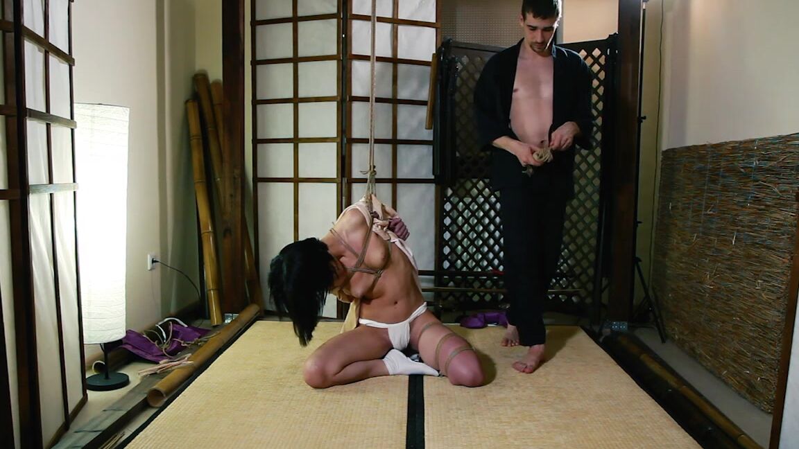 Russian Girls Fetish Rope Dance