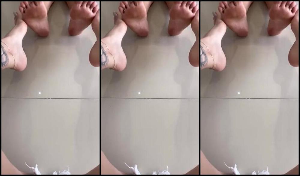 Goddess Grazi Aka Grazigoddess Onlyfans Xxx Backstage Suzy Madam Duba And Me To See More Madam Duba Visit Ggproducer And Producer