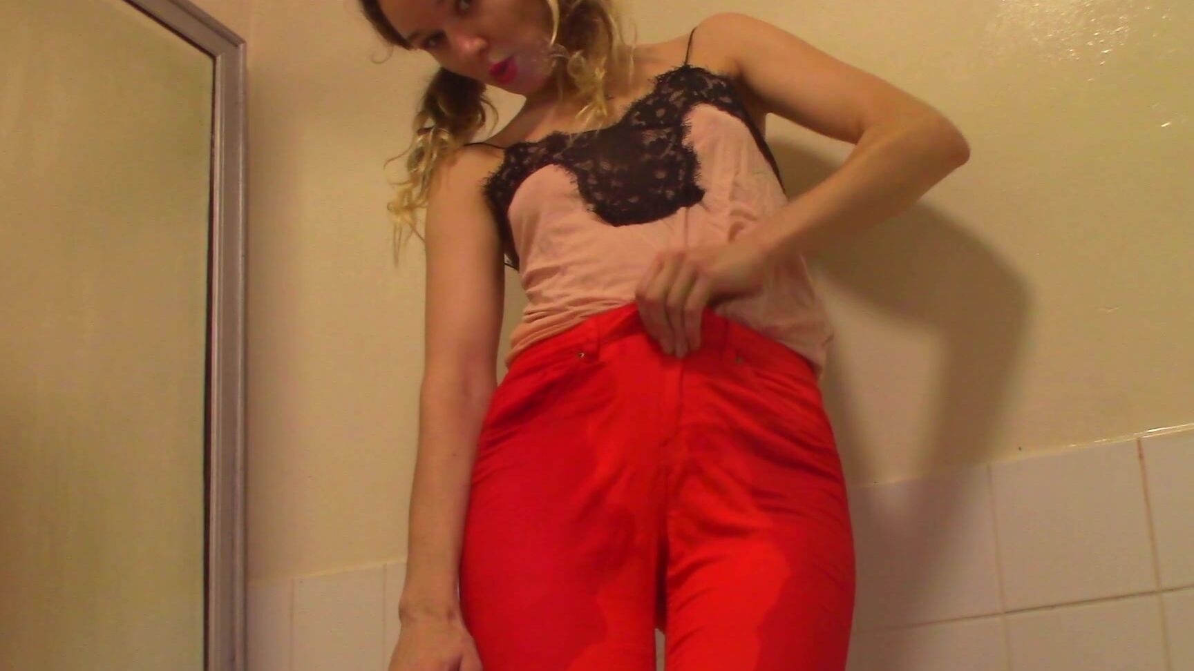 "Goddess Vanessa" shower, bathtub fetish, wet & messy, wet look, wet t-shirt WET Moist Clothes Seduction manyvids