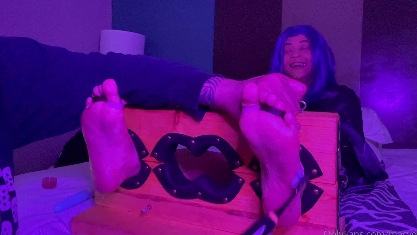 Macydivine Raven Finds Herself In A Special Interrogation Room And