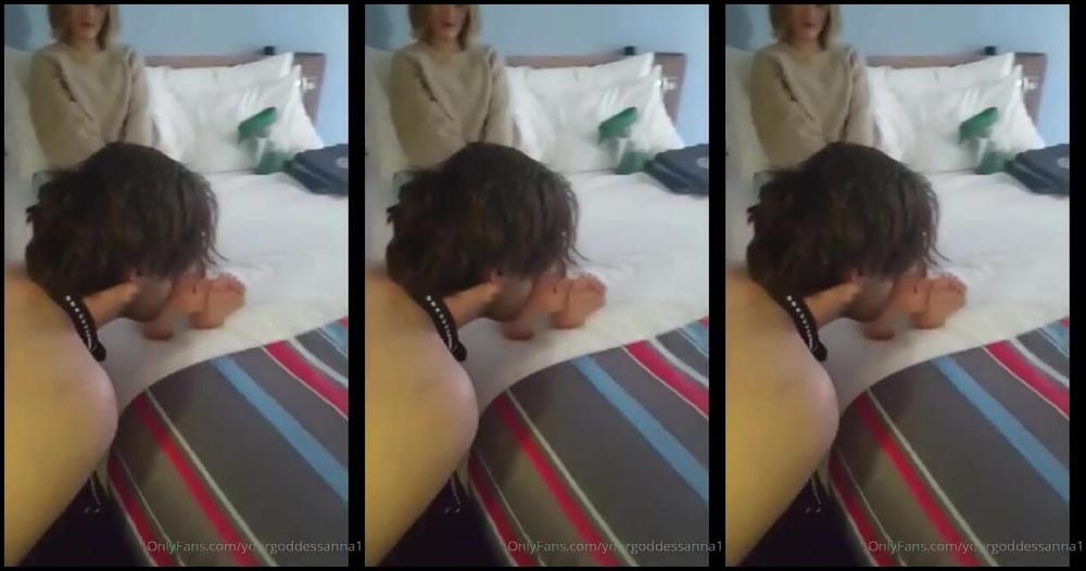 Yourgoddessanna51K Nicknamed Yourgoddessanna1 03 04 2020 Onlyfans Video Thank Me 100 Times And Keep Kissing My Toes Zeh