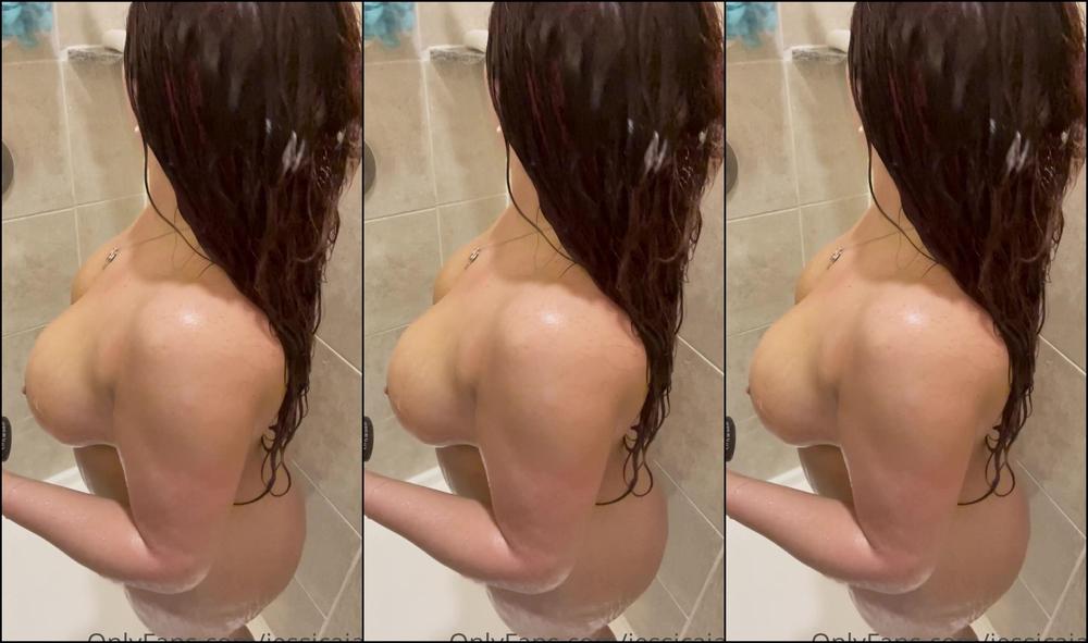 Jessicajax Frisk Friday Shower Time Show Me Some Love In The Comments