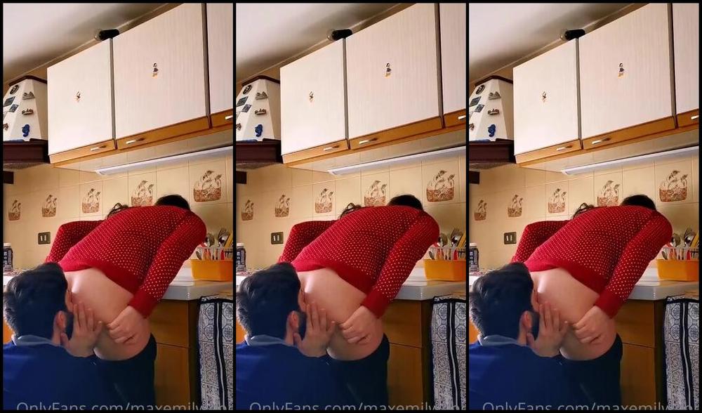 Emily Maxemilweber Nicknamed Maxemilweber 02 04 2023 Onlyfans Video These Two Were Really Huge In The Second Video You Can Hear Me Laughing Because