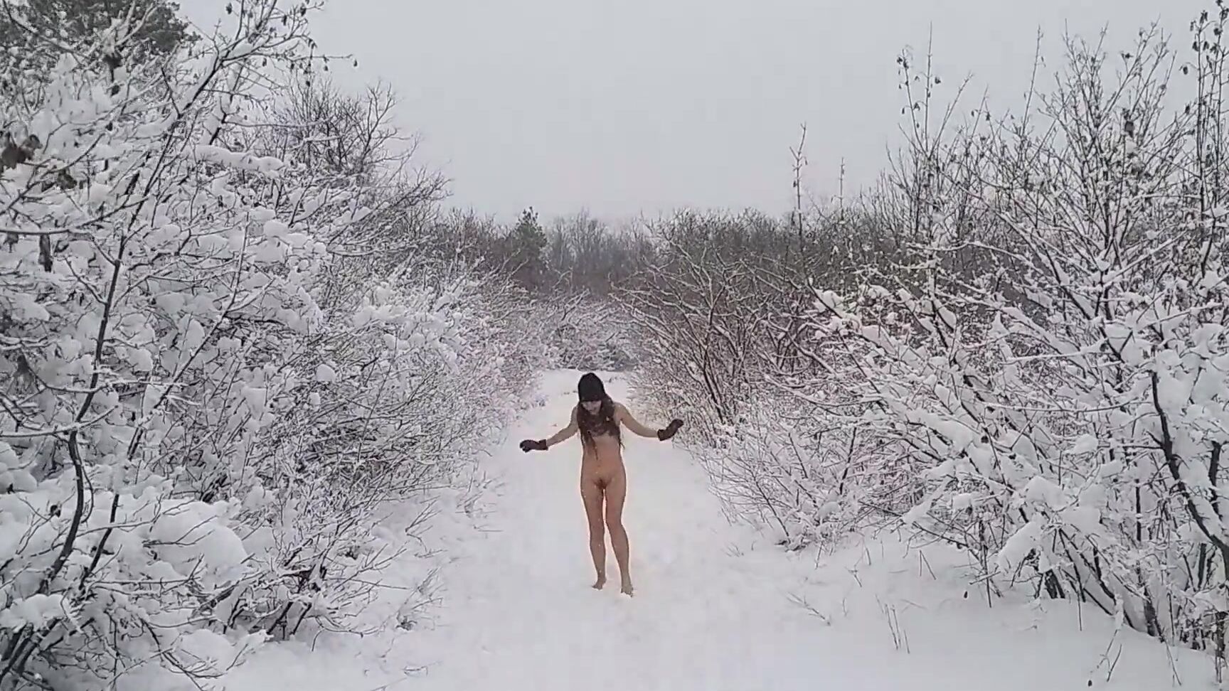 dream4angel naked joy in real winter without cloths public at towada hachimantai national park Pornhub