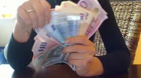 MoneyPrincessIsabella - PayPig you get rip-off Clips4Sale