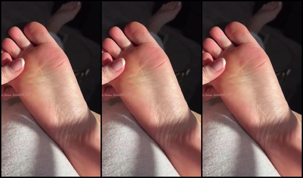 Sam Soles Nicknamed Sams Soles Onlyfans Fresh Out Of My Socks This Morning