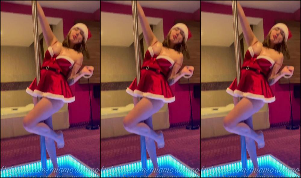 Miamorlozano 2354325687 02 06 2022 Navidad Llego Tarde Pero Llego