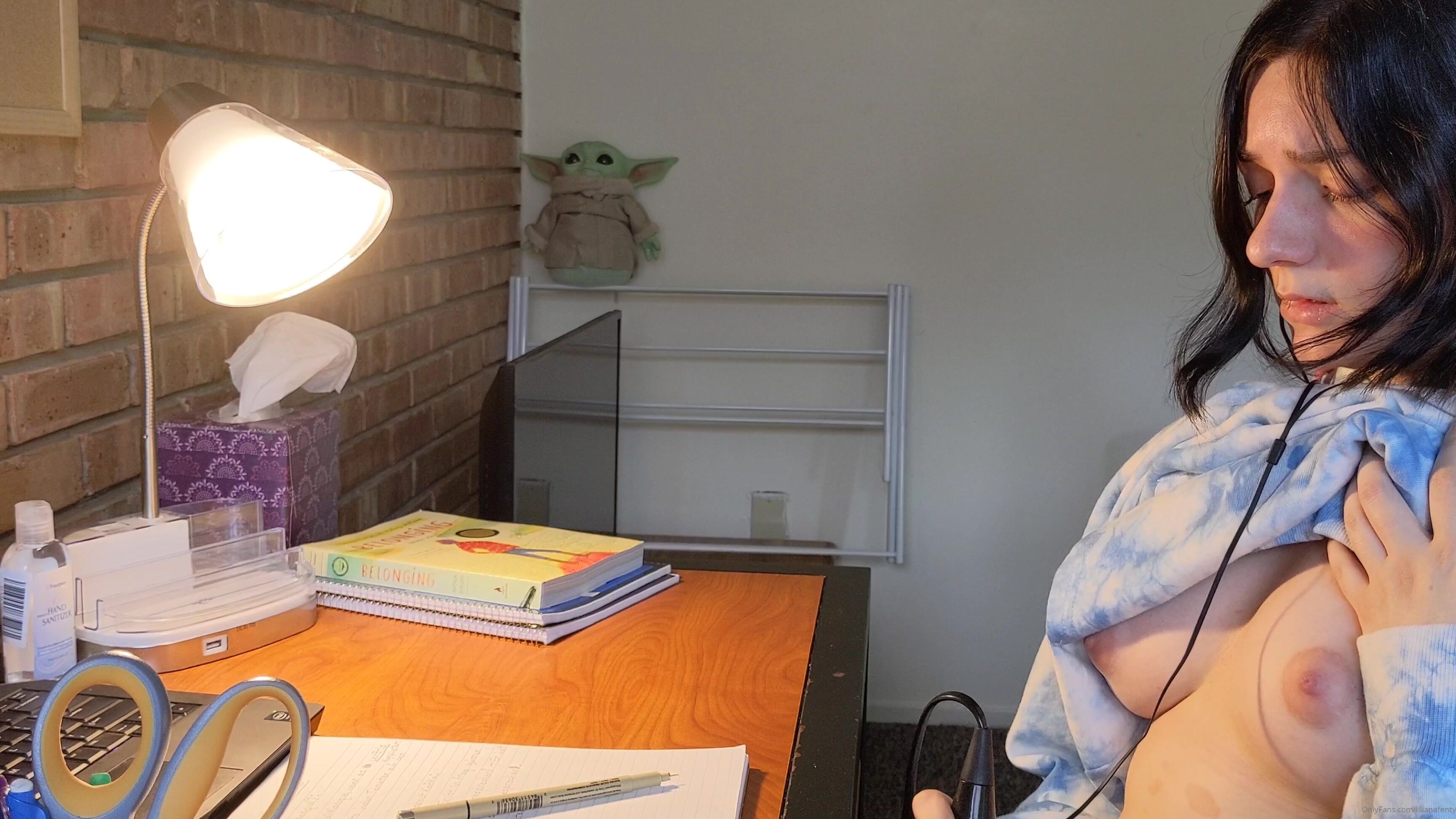 lilianafenty-18-09-2020-919293381-i-feel-like-that-lofi-girl-has-got-to-be-pretty-tired-of-sitting-around-and-listening-to-l