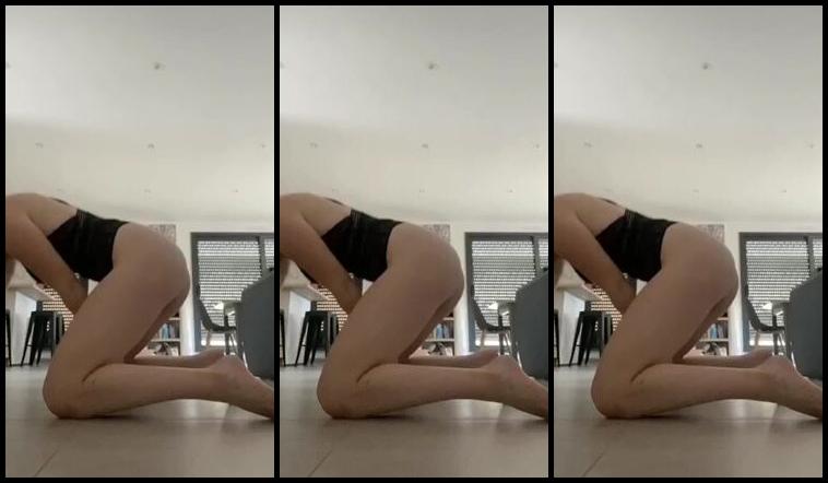 Valentine B 8318633 Video