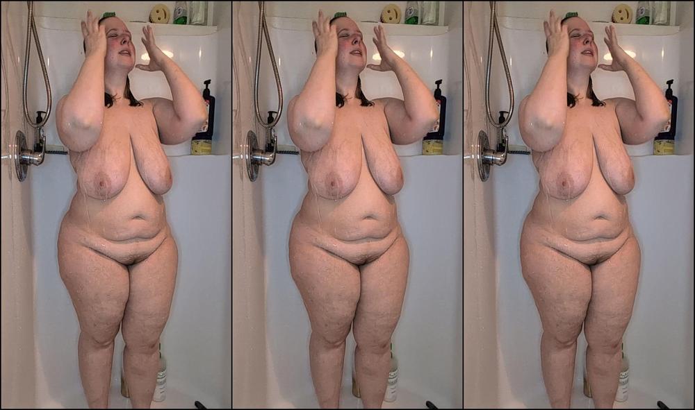 Bibliophile120 3640127329 01 09 2025 Shower Time