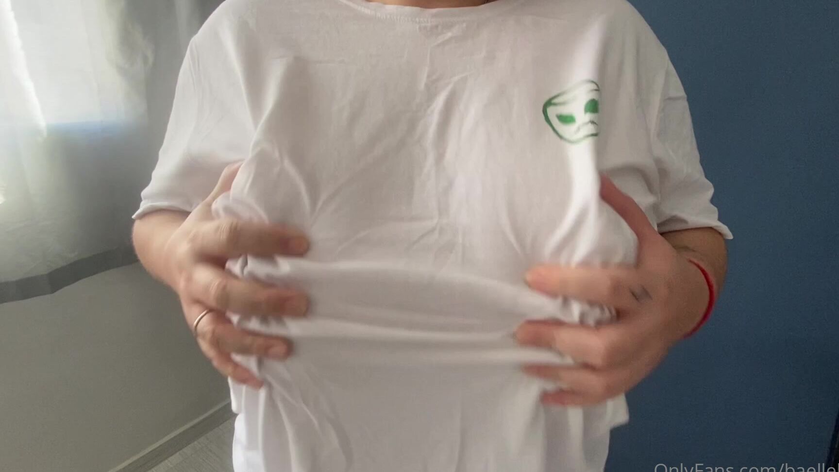 Baellebabe 2876746944 05 19 2023 Sometimes I Go Out Without A Bra Because It S Fun To Feel Them Moving And Shuffling Under