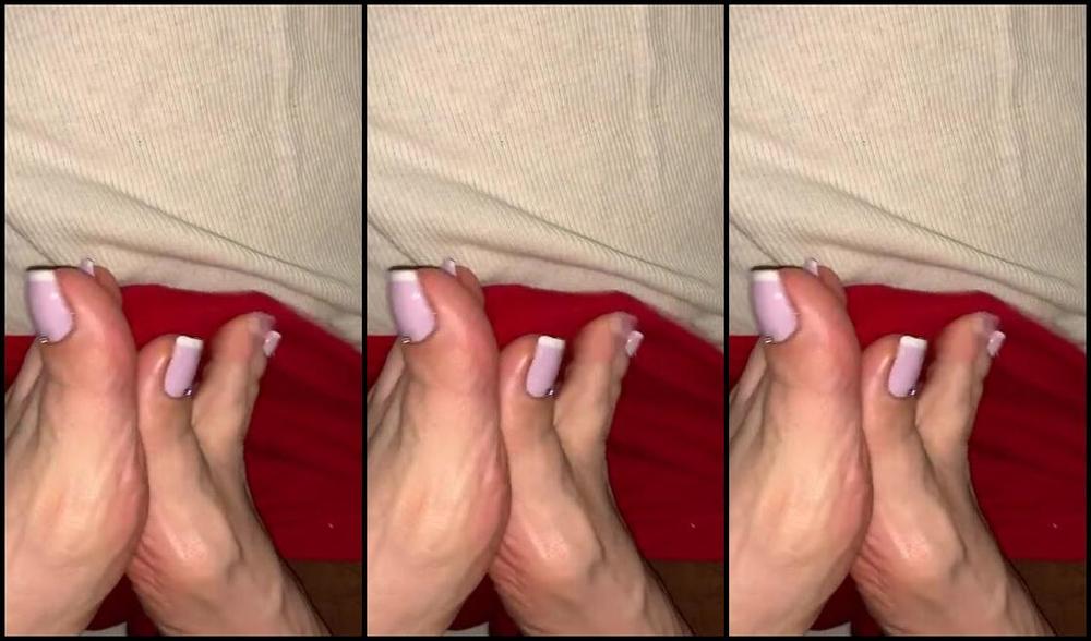 Fendi Feet Aka Goddessfendi Onlyfans I Think He S Readyp