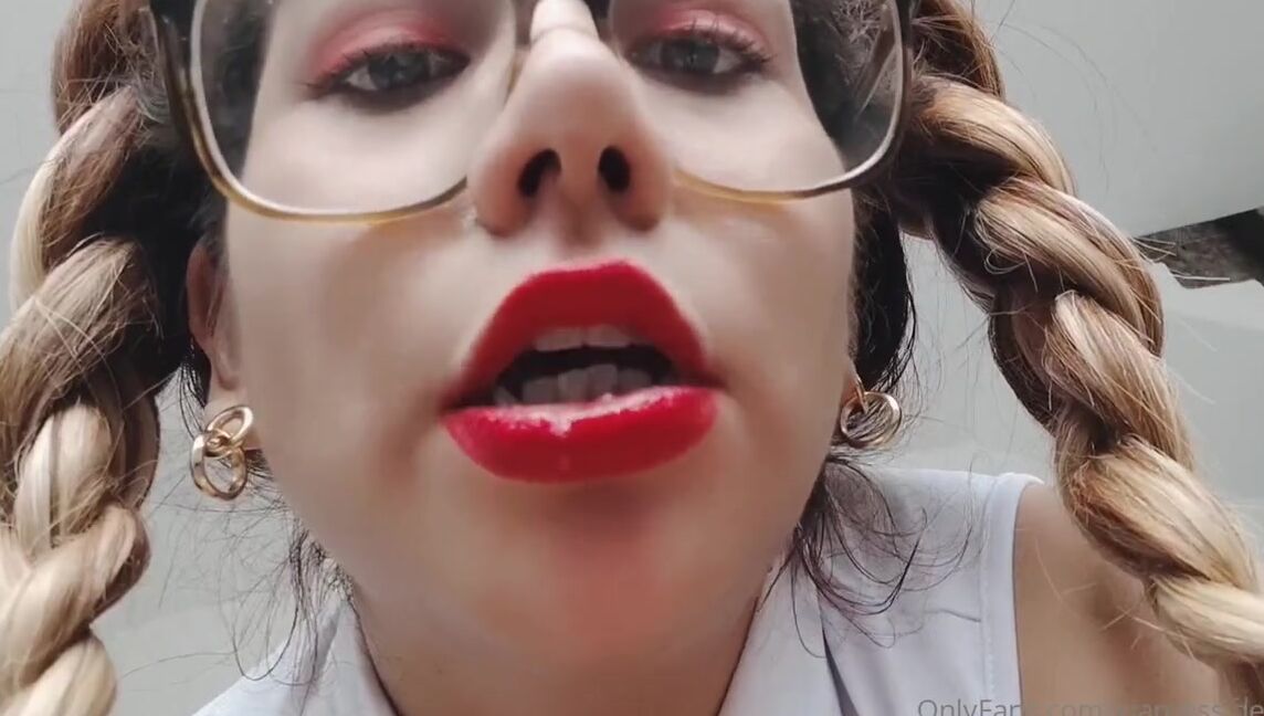 Giantess Debora Nicknamed Giantess Debora Onlyfans Vore I Swallow My Daddy Pov Full Hd Vdeo 5Min It Was A Custom Vdeo I Had To Shrink My Ste