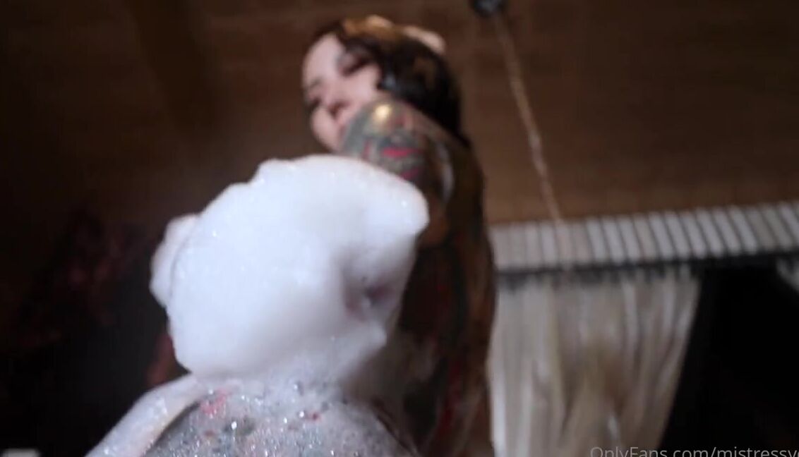 Mistressyouko Onlyfans How Will You Please Me While Im Taking A Bath