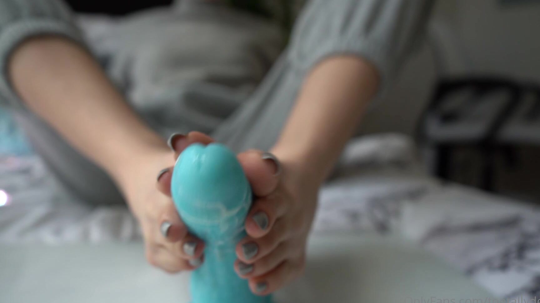 Toetallydevine Holo Nails Fj Tags Footjob Holo Pedi