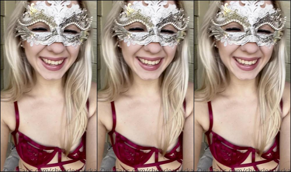 Cheerleaderkait 2284373937 11 25 2021 A Message From Yours Truly