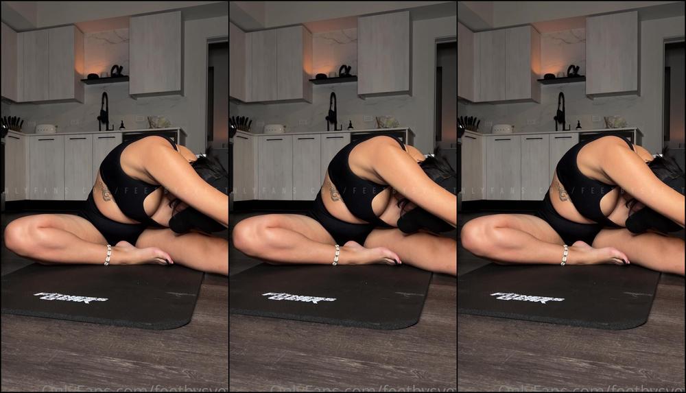 Feetbysvett Do You Like The Way I Stretch Daddy Do You Want To Lick Up My Sweaty Soles