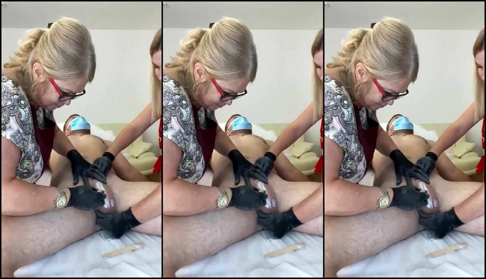 Deep Depilation Of Men S Bikini With Marina An Elderly Student