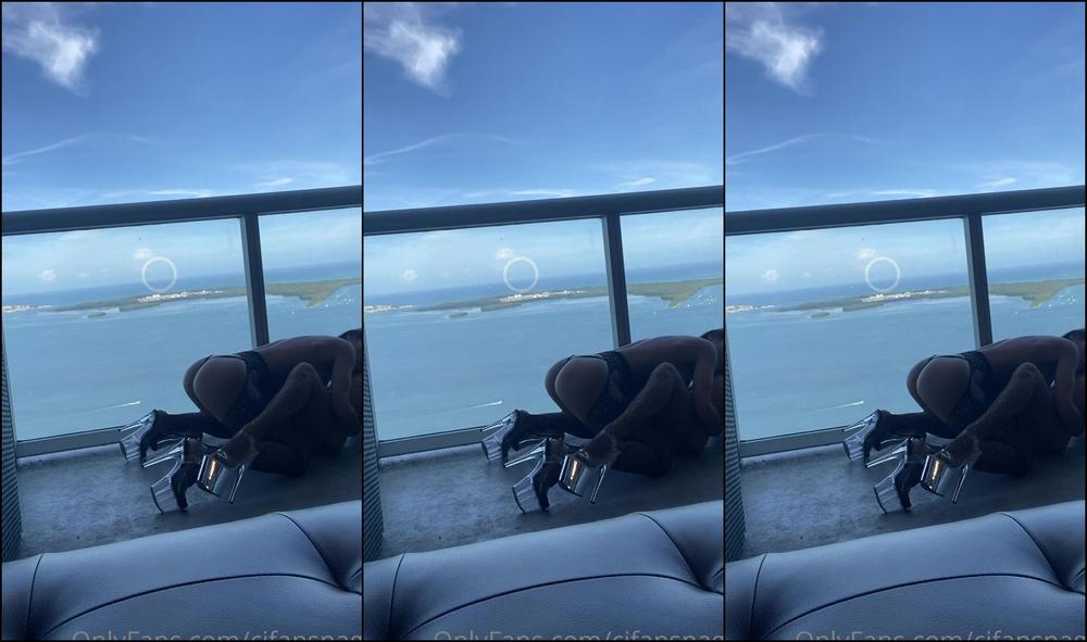 cjfanspage-11-07-2020-521718688-tonight-is-the-night-me-and-lotus-bombb-will-be-releasing-our-new-fir