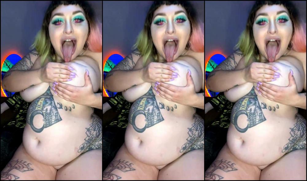 reiinapop-14-10-2021-2246584271-stream-started-at-10-14-2021-02-09-am-big-feeding-livestream-with-my-partner-after-pizz