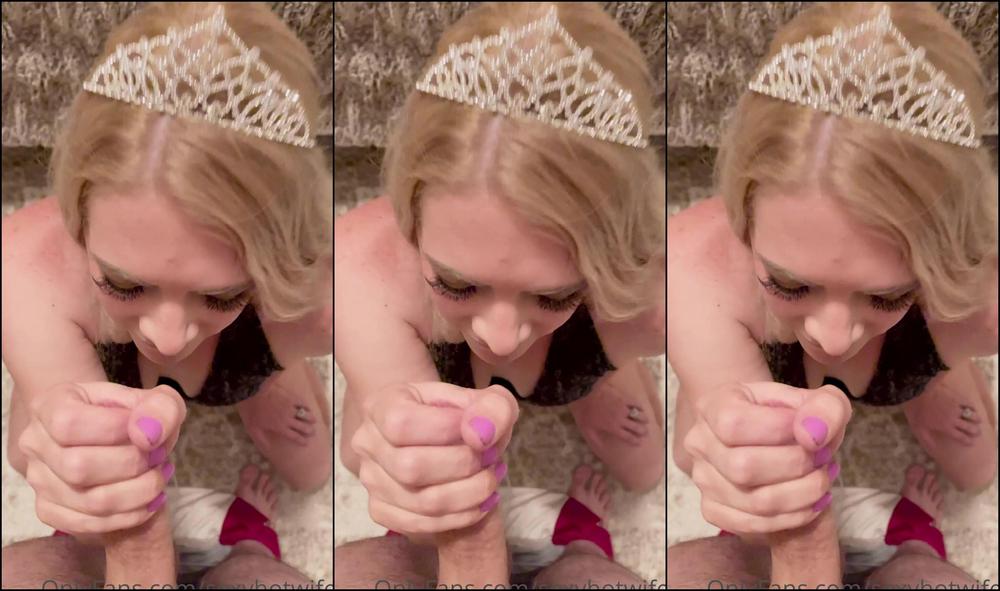 sexyhotwifey-07-09-2021-2213989035-the-queen-who-wears-the-crown-part-1