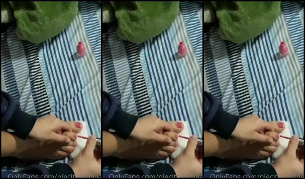 Piecitossuaves Nicknamed Piecitossuaves Onlyfans Painting My Toenails Pintando Las Uas De Mis Pies
