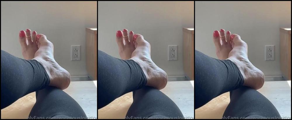 Gorgeous Long Toes Nicknamed Gorgeouslongtoes Onlyfans 2 Minutes Of Down Time Thinking Of You