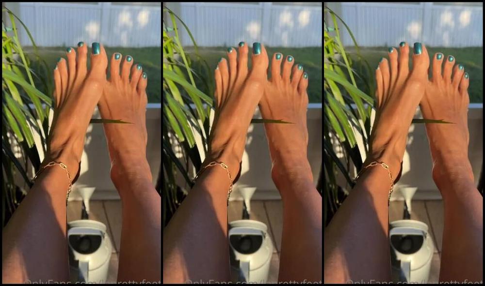 Laprettyfeet4 Nicknamed Laprettyfeet4 Onlyfans Video 4563