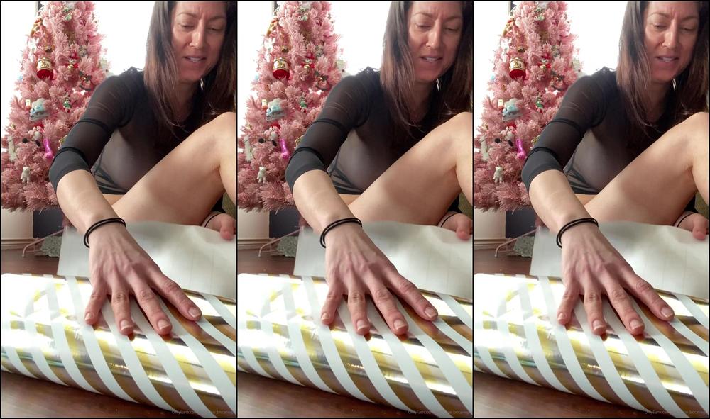 Heidi Lee Bocanegra Gift Wrapping Part