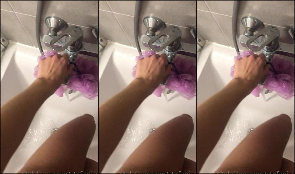 Stefani Ny 271030679 04 30 2020 Morning Shower