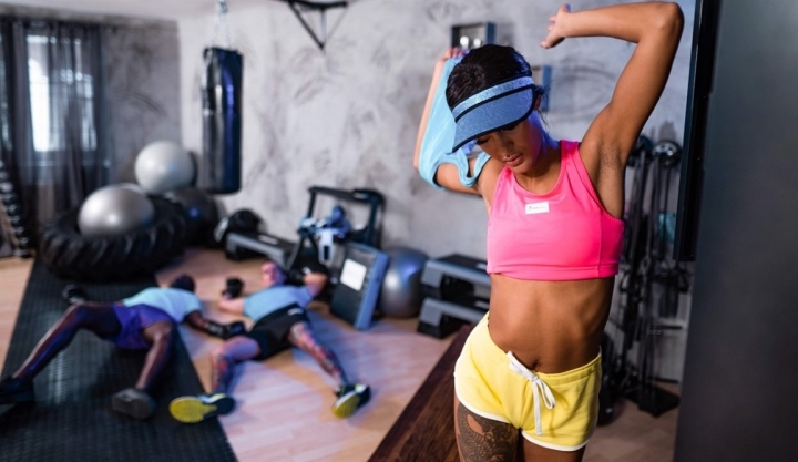 Threesome, IR, Blowjob, All Sex Capri Lmonde - Wild threesome makes teen squirt Mix