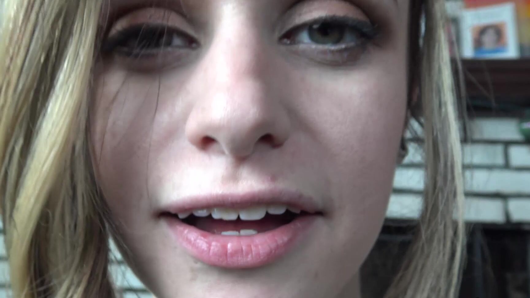 Dakotacharmsxxx Breath Smelling Featalli Leigh