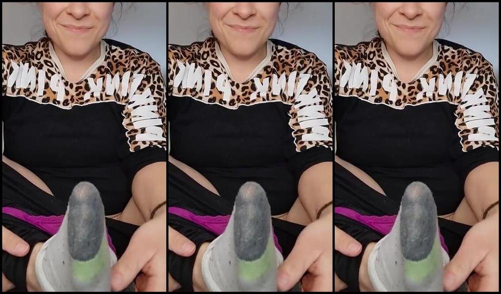 Barefootmel Nicknamed Barefootmel Onlyfans A Quick Impromptu Vid Didnt Have Any Plans To Make A Vid At That Point In Time But I Had Just