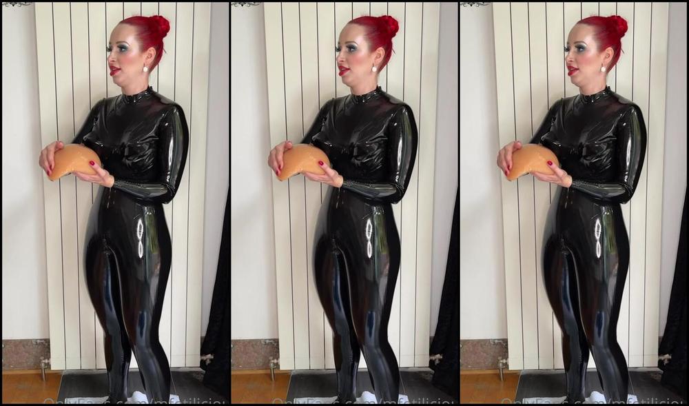 Mfetilicious Undressing And Getting Dressed Up In The Next Outfit On Saturday I Was Very Sweaty