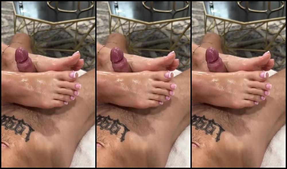 caribbeansoles goddess izzy x nate woods footjob with french tip toes Clips4Sale