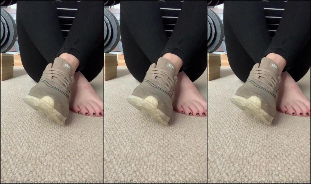 Harrietfootsie A Few Of You Have Asked For Dirty Soles Or Sweaty Feet Straight Out Of Trainers So This