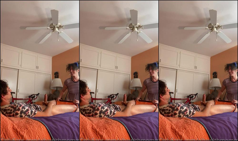 vibewithmommy-26-03-2022-2395982444-horny-mommy-comes-home-after-a-night-with-friends.-not-perfect-but-its-genuine