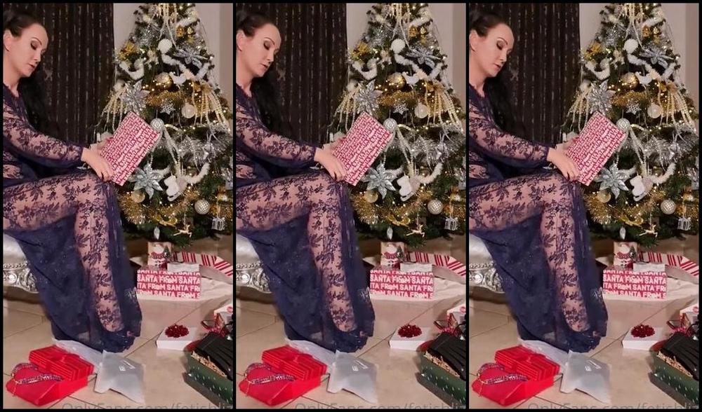 Fetishliza Onlyfans Christmas Is Over But I Finally Unboxed All My Gifts From Jimmy Thank You