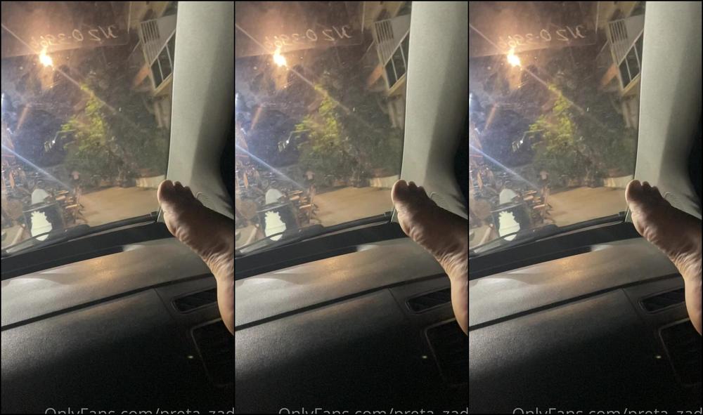 Preta Zade 2260508735 10 29 2021 Playing Alone In The Car With The Busy Street