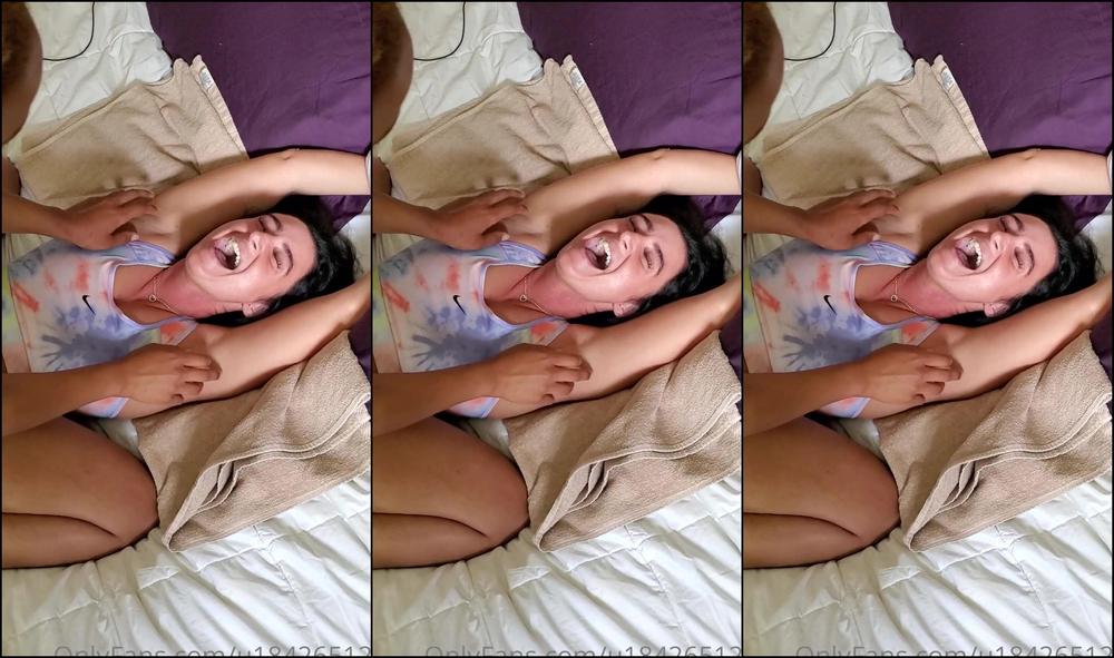 u184265127-02-11-2021-2263167016-armpit-tickle