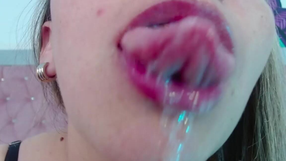 "Coconutsex" deepthroat, drool, milf, roughsex, swallowingdrooling POV Blowjob with a Sexy Bukkake Ending manyvids