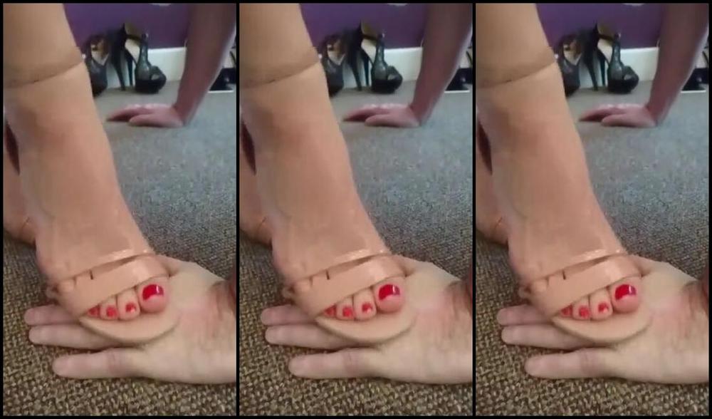 Yourgoddessanna51K Nicknamed Yourgoddessanna1 12 28 2017 Onlyfans Video I Will Abuse You As Much As I Wish Oq